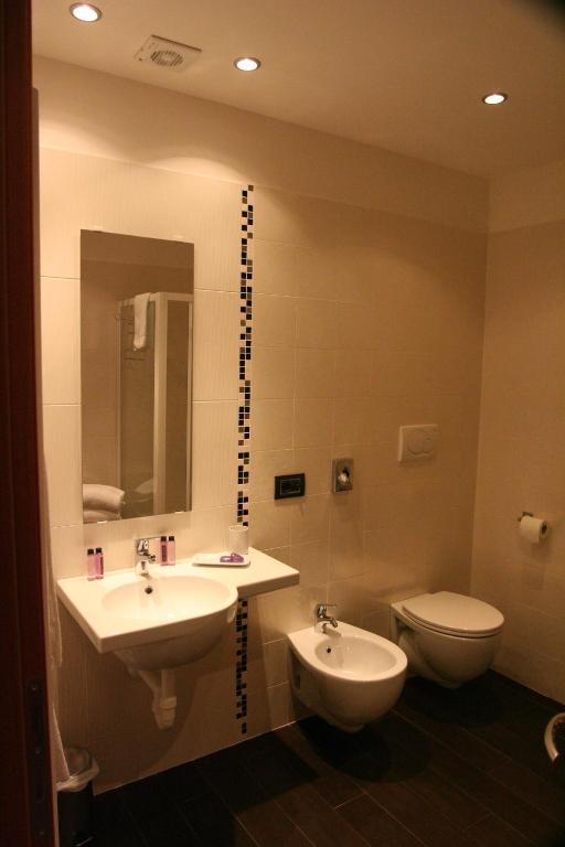 Hotel Marco Polo Vittorio Veneto Habitación foto